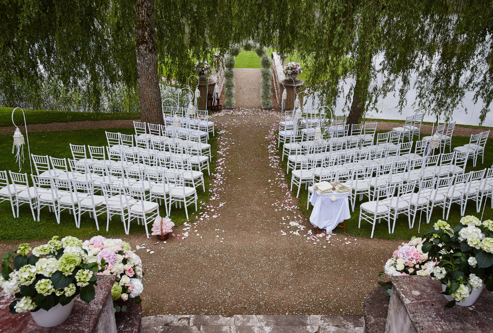 Planning An Outdoor Wedding Reception - Wedding Venue in Hadleigh, Essex